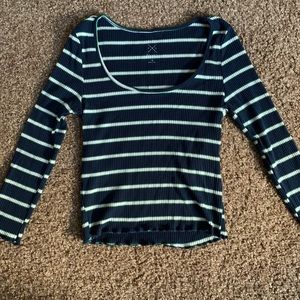 Pac sun midi sleeve crop